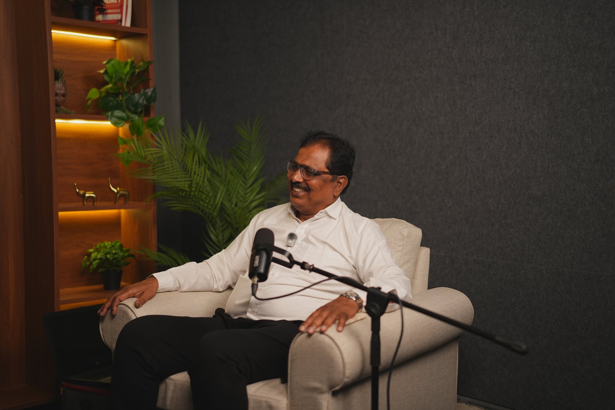 Live Guest Podcast Dialogue Shoot